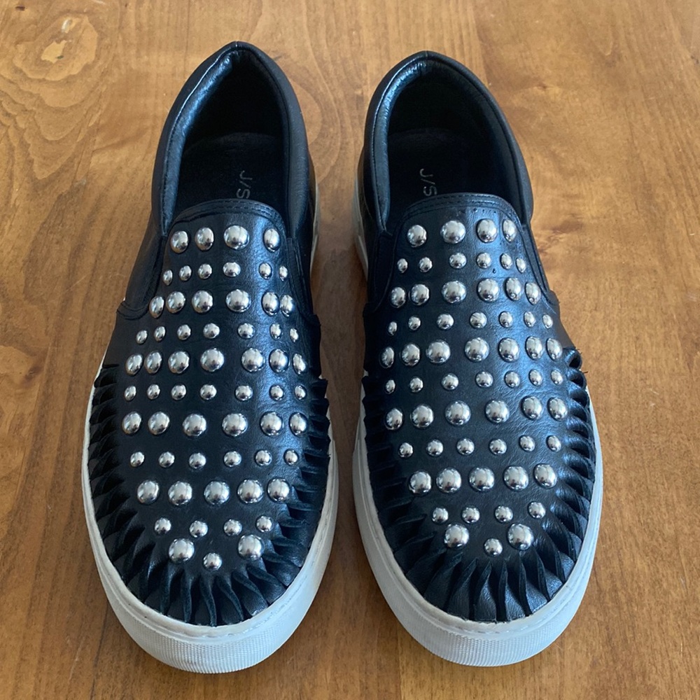 J/ SLIDES Studded sneakers
